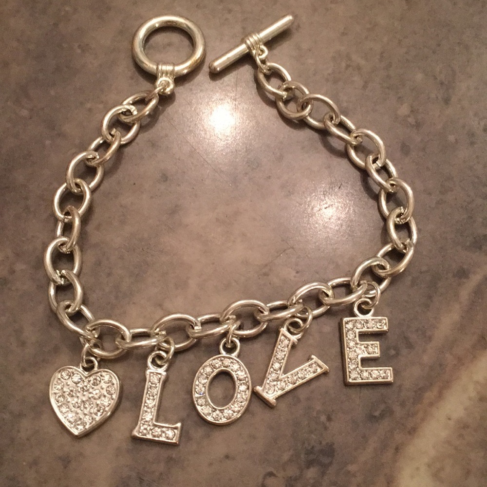 Love silver bracelet 🏝